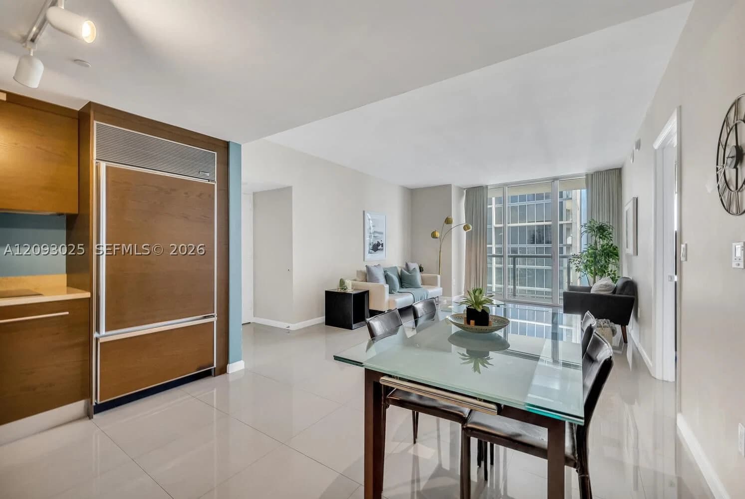 1-bedroom Condo — 485 Brickell Ave #3201, Miami, FL 33131