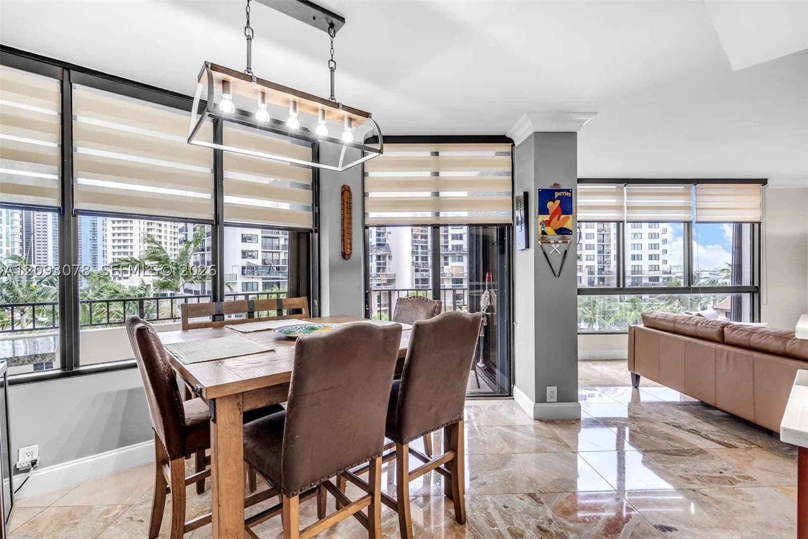 2-bedroom Condo — 520 Brickell Key Dr #A700, Miami, FL 33131