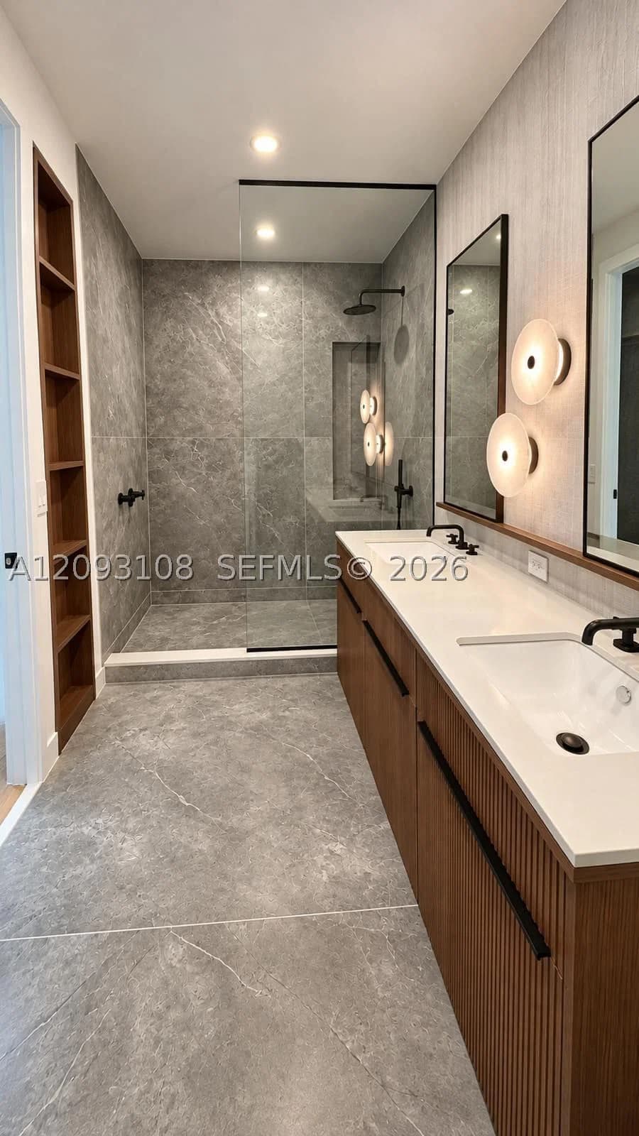2-bedroom Villa — 2200 Brickell Ave #GV11, Miami, FL 33129