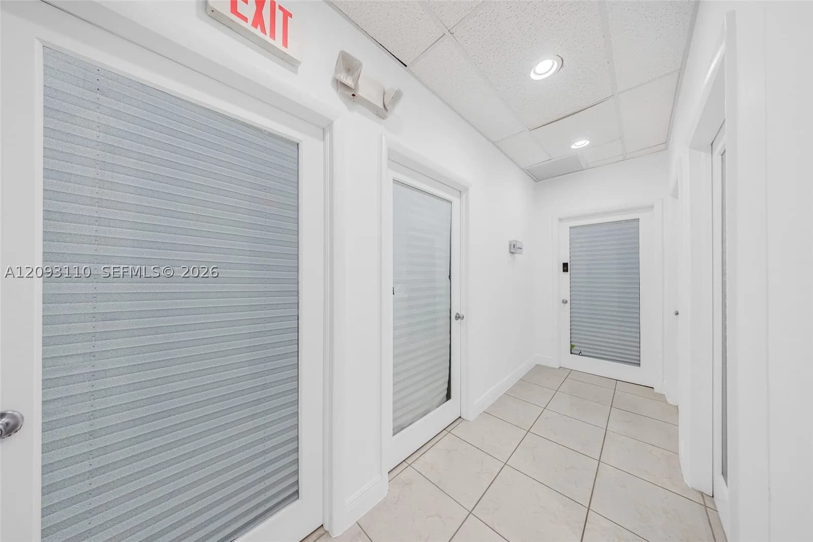 Property — 5401 Collins Ave #CU-9, Miami Beach, FL 33140