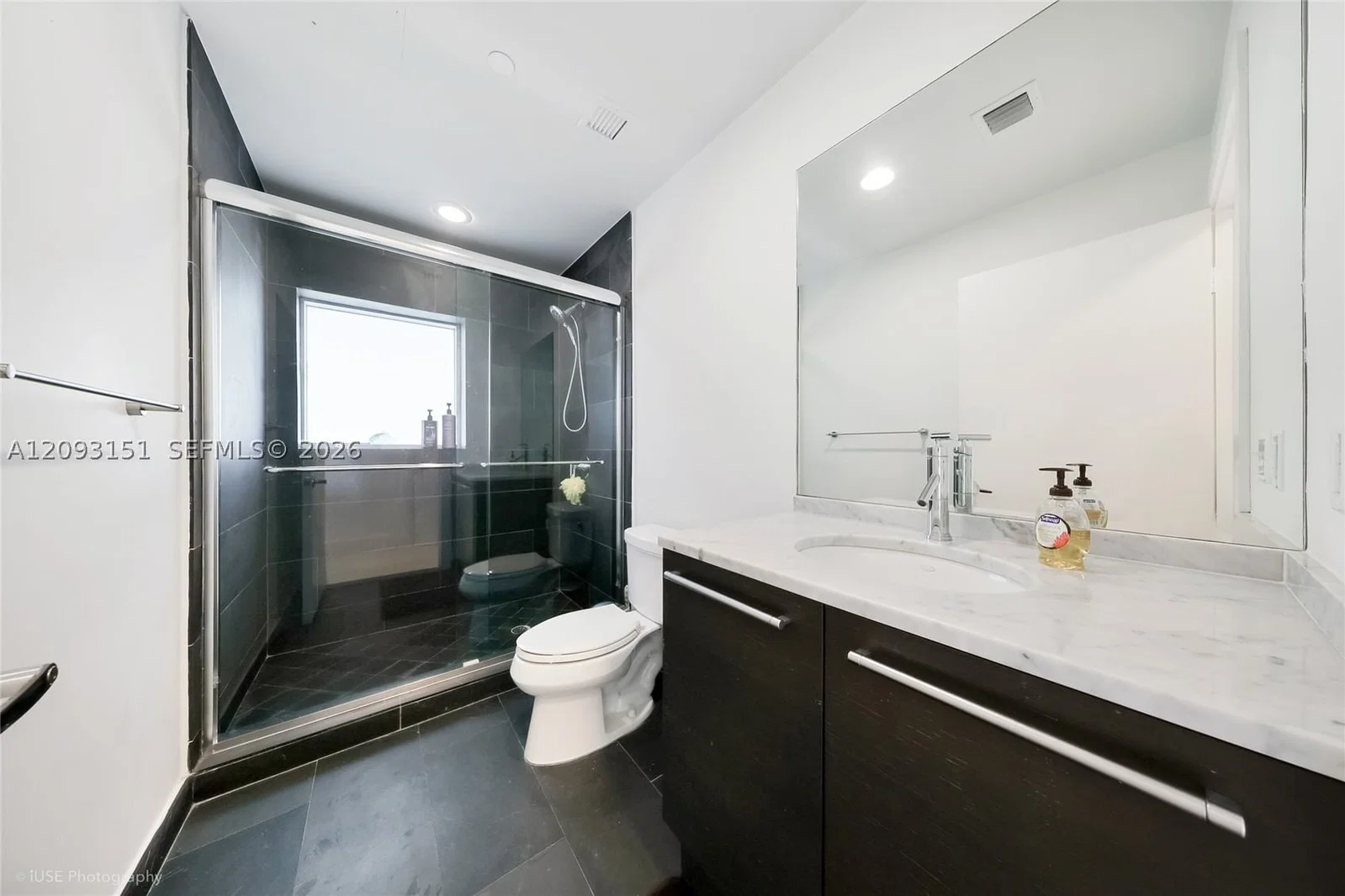 3-bedroom Condo — 900 Biscayne Blvd #2602, Miami, FL 33132