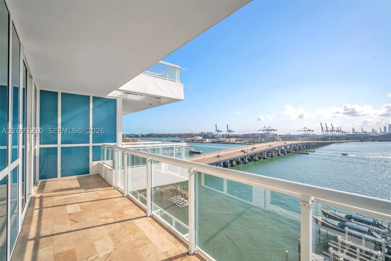 1-bedroom Condo — 520 West Ave #803, Miami Beach, FL 33139
