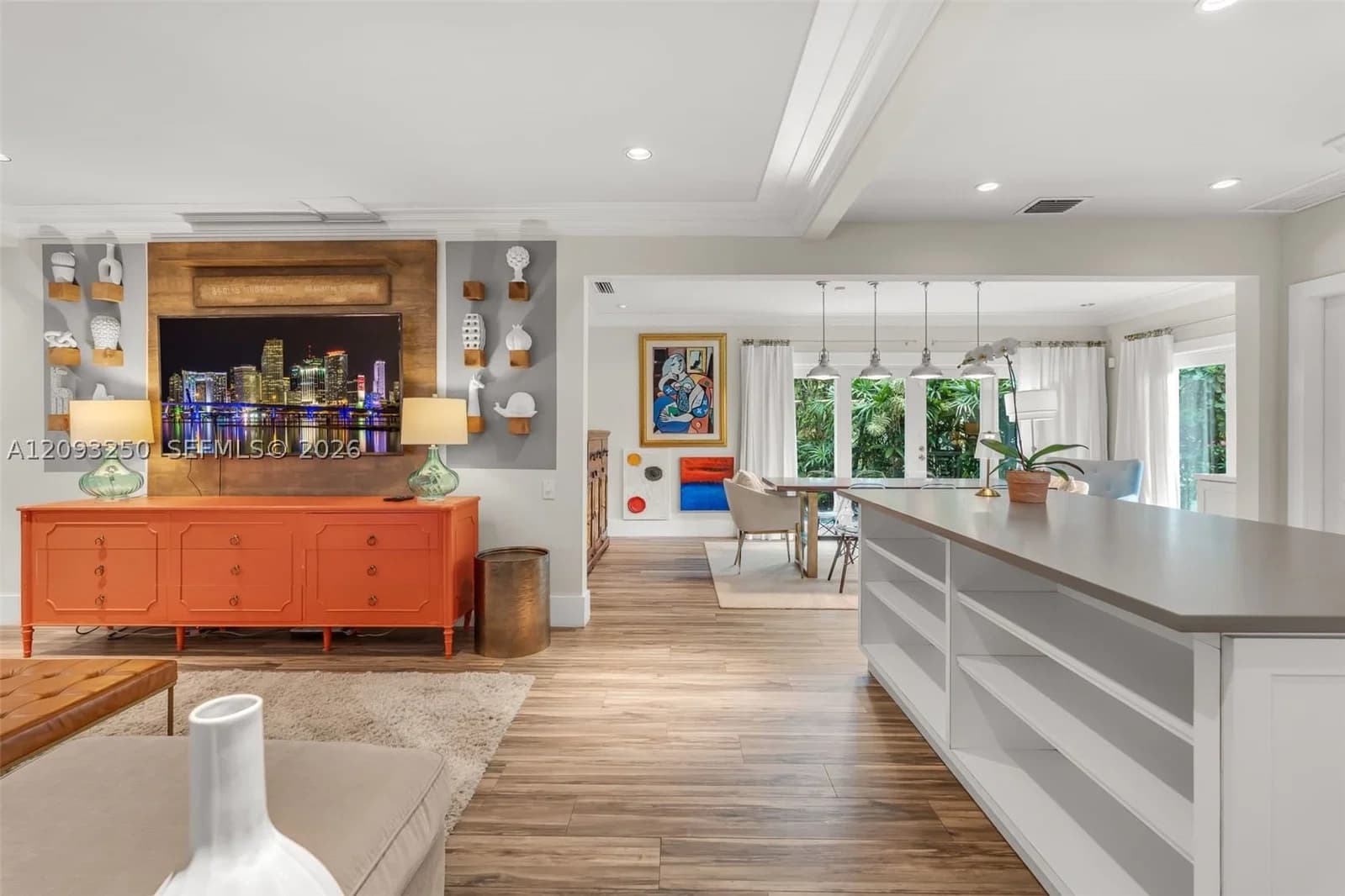 3-bedroom Single-Family Home — 700 Vilabella Ave, Coral Gables, FL 33146