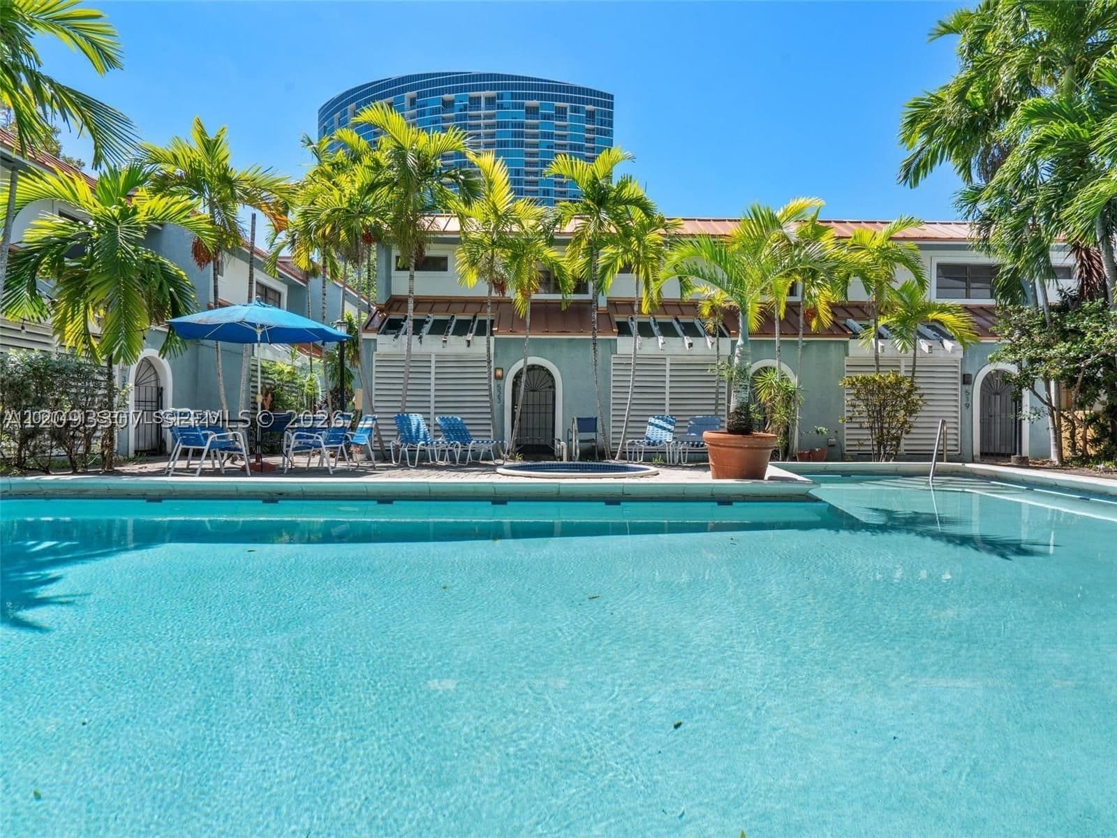 2-bedroom Townhouse — 3808 6th Ave #1, Miami, FL 33137
