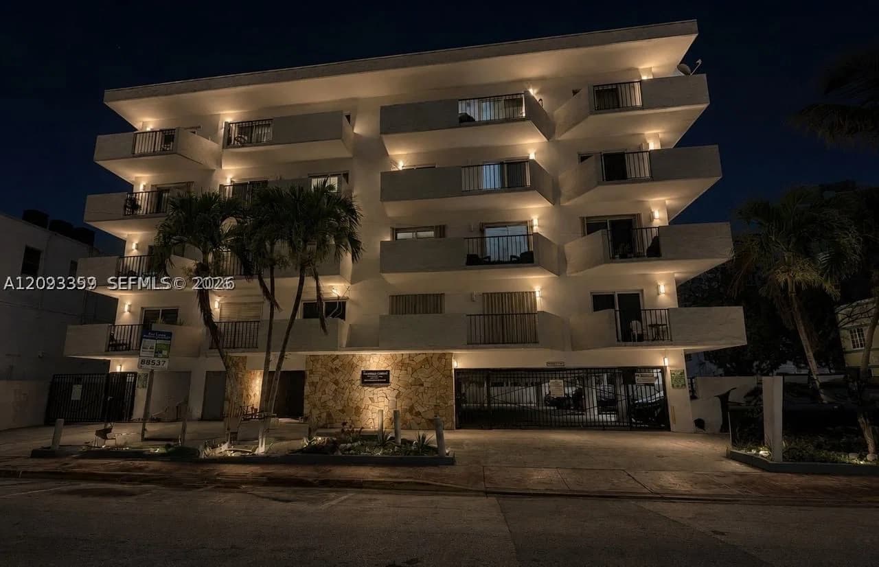 2-bedroom Condo — 6965 Harding Ave #305, Miami Beach, FL 33141