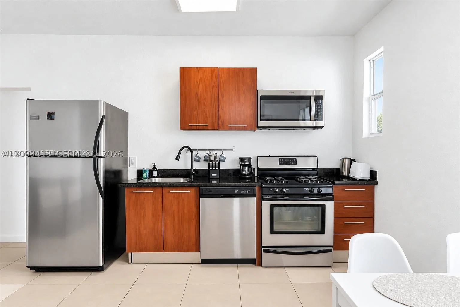 1-bedroom Condo — 500 14th St #101, Miami Beach, FL 33139