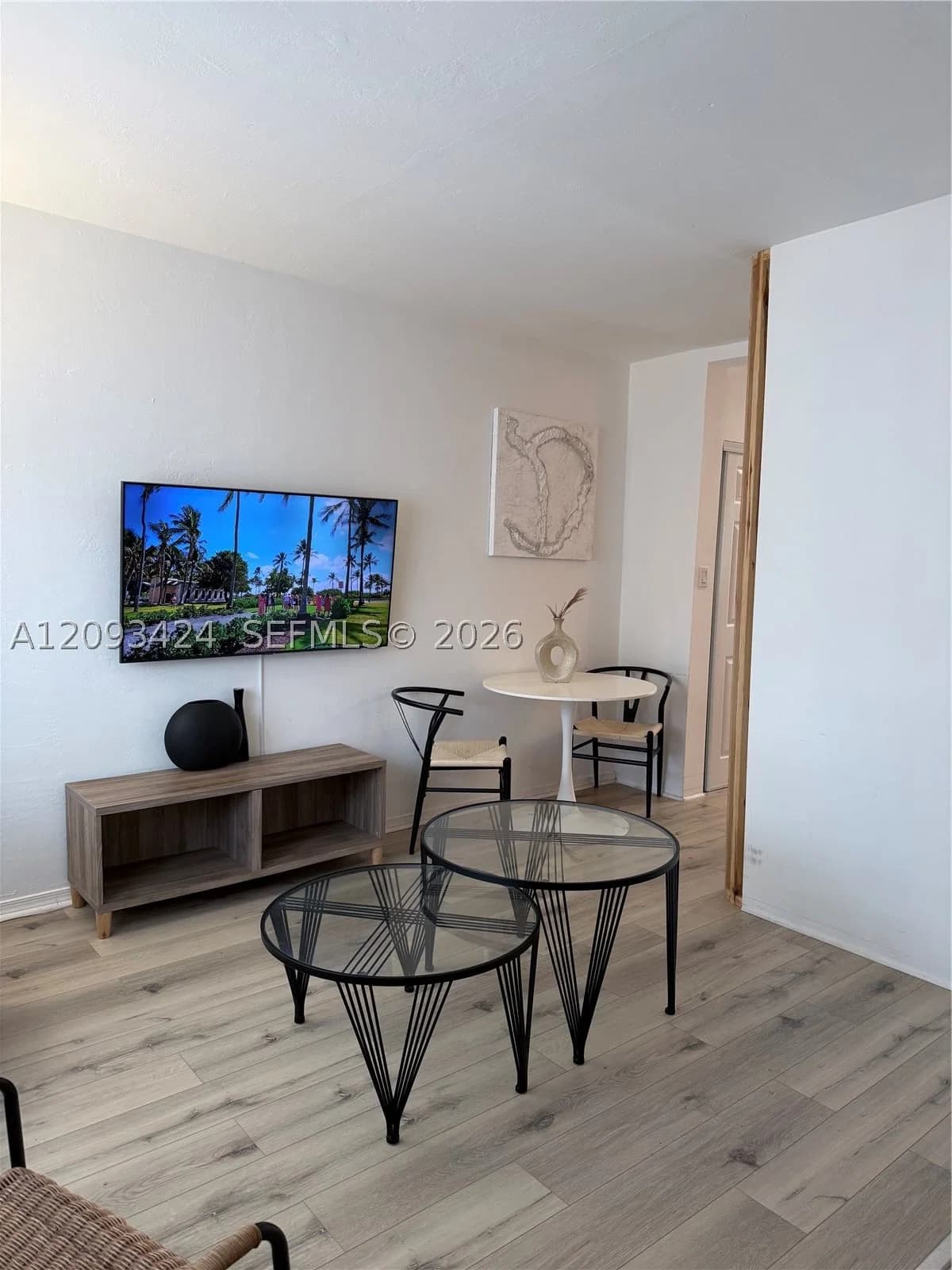 Condo — 1135 Euclid Ave #205, Miami Beach, FL 33139