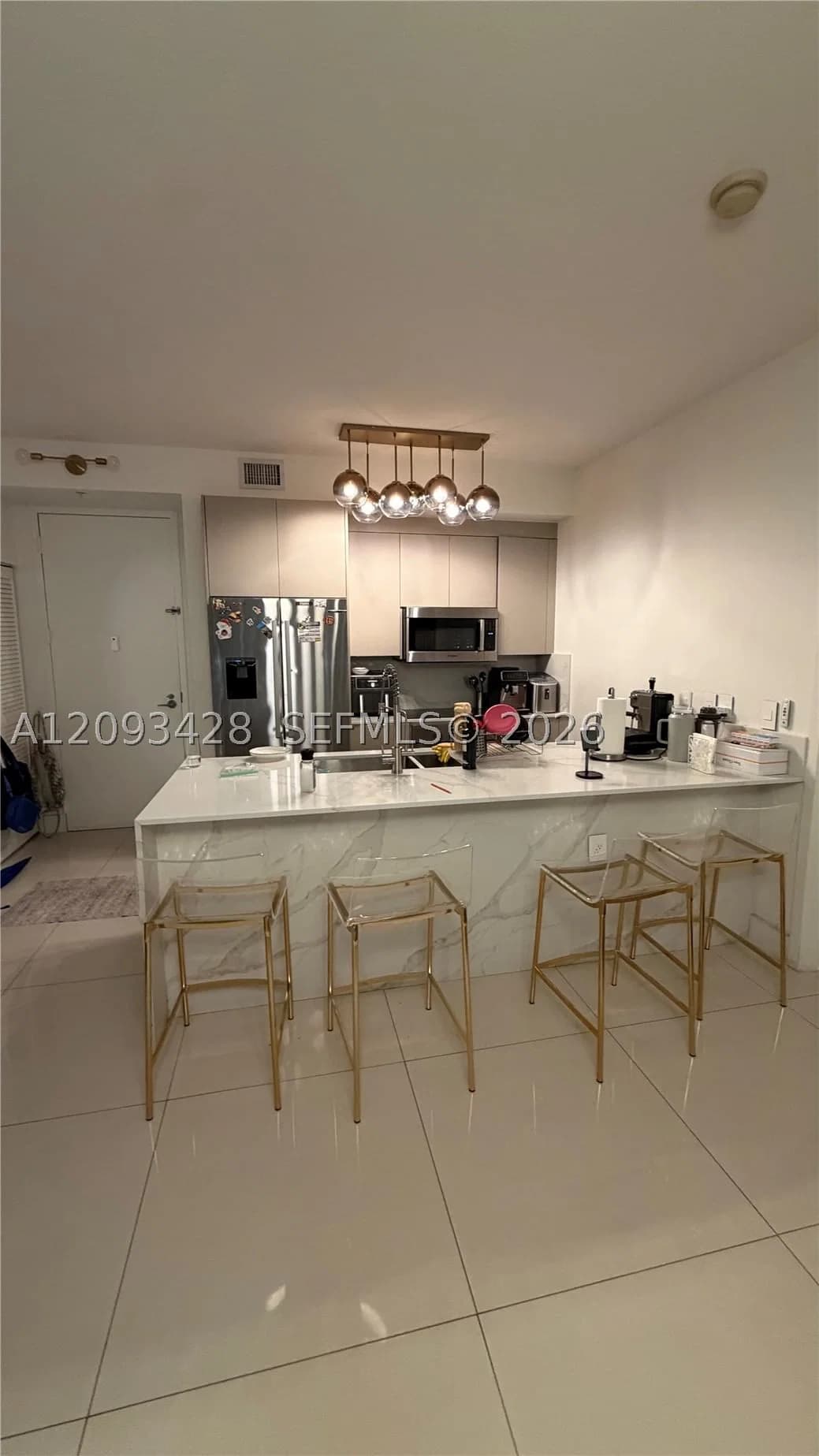 2-bedroom Condo — 79 12th St #1703-S, Miami, FL 33130