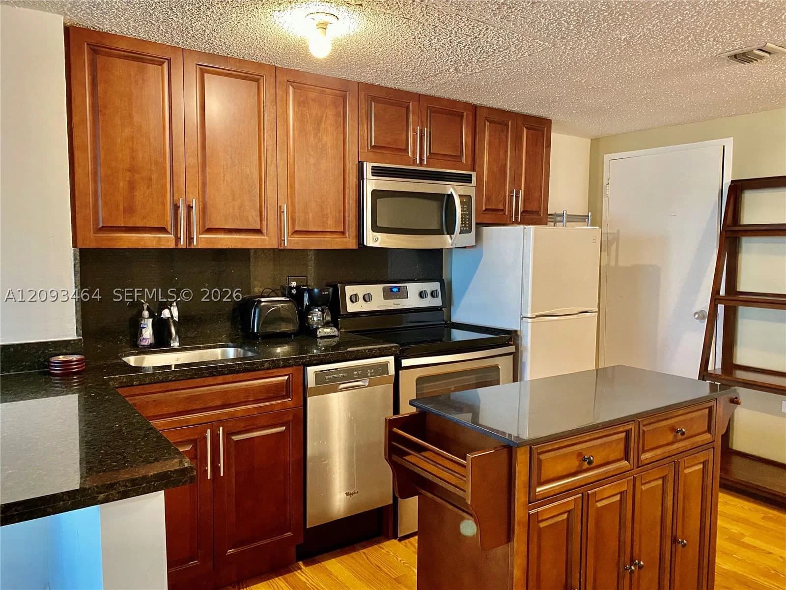 Condo — 801 Brickell Bay Dr #769, Miami, FL 33131