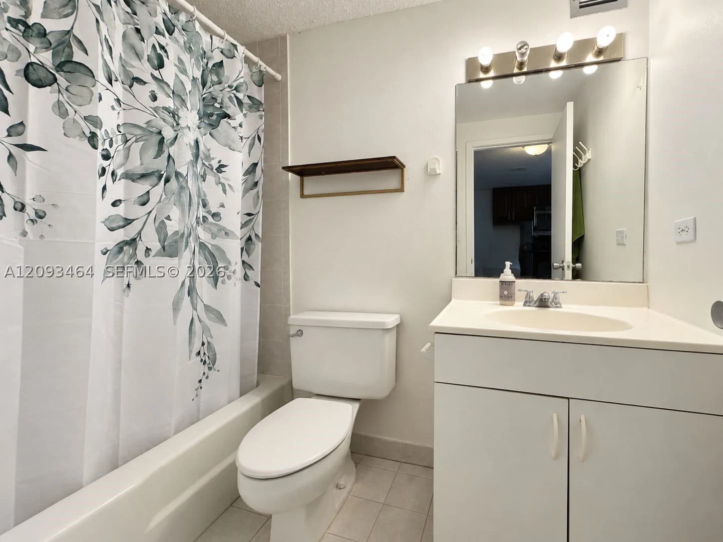 Condo — 801 Brickell Bay Dr #769, Miami, FL 33131