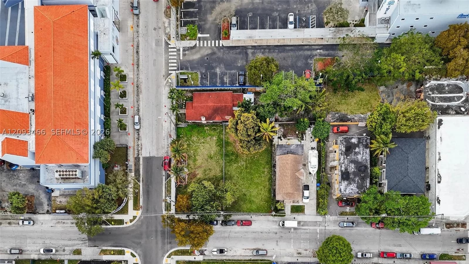 Property — 136 SW 11th Ave, Miami, FL 33130