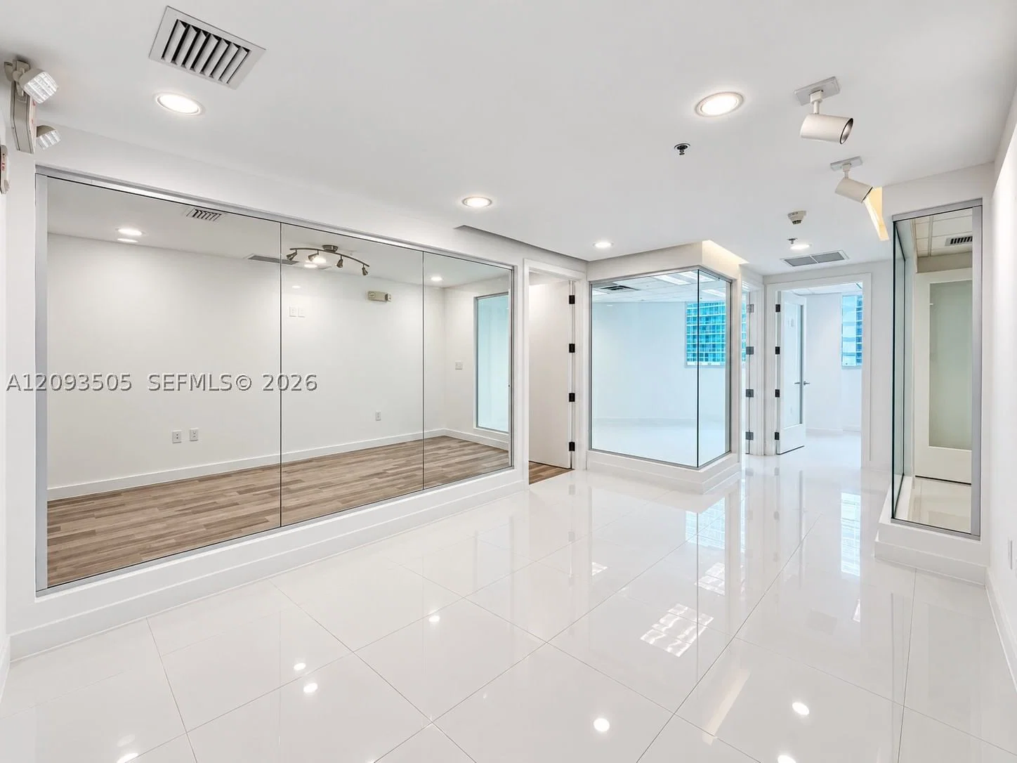 Property — 40 13th St #505, Miami, FL 33130