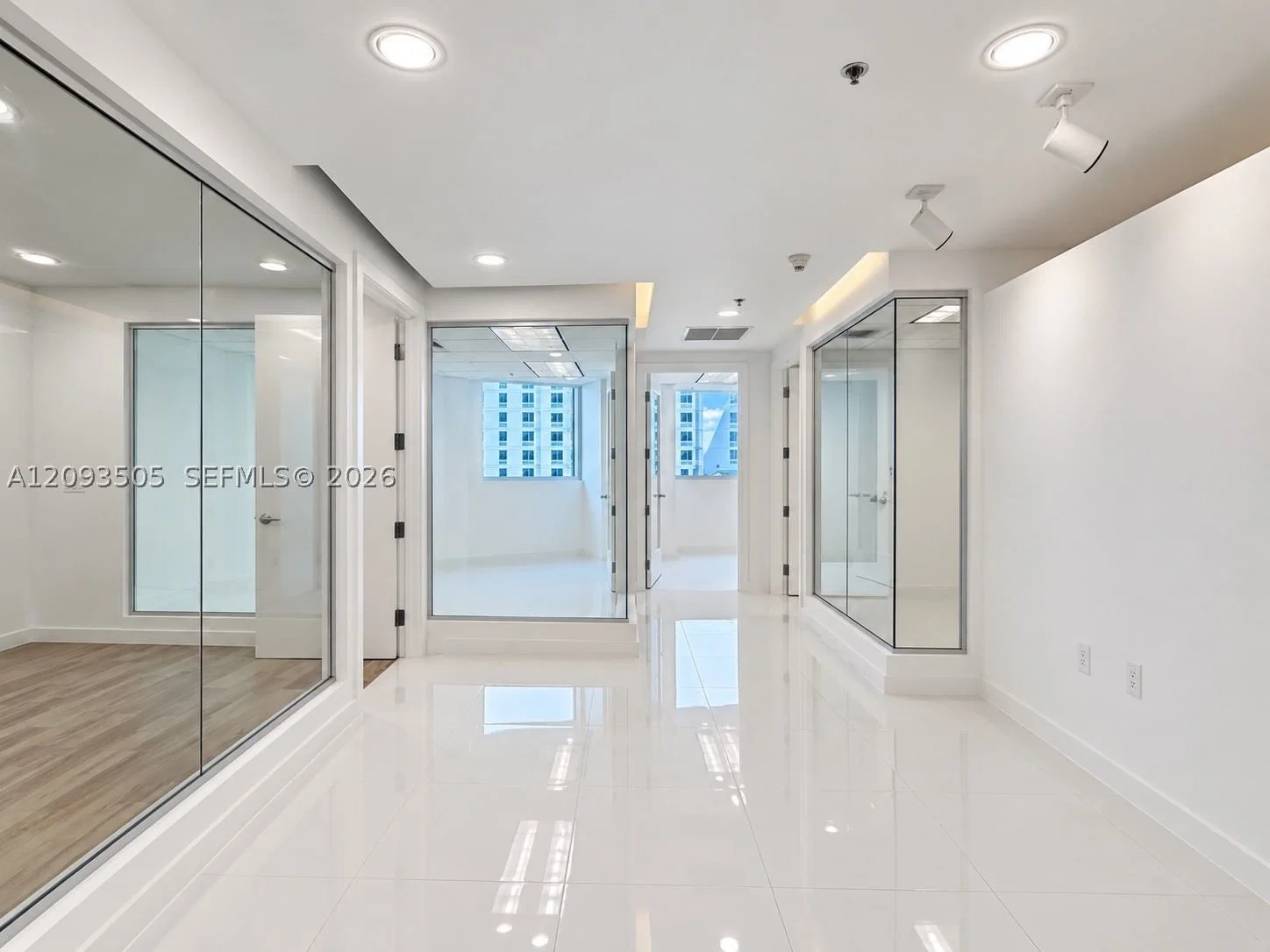 Property — 40 13th St #505, Miami, FL 33130