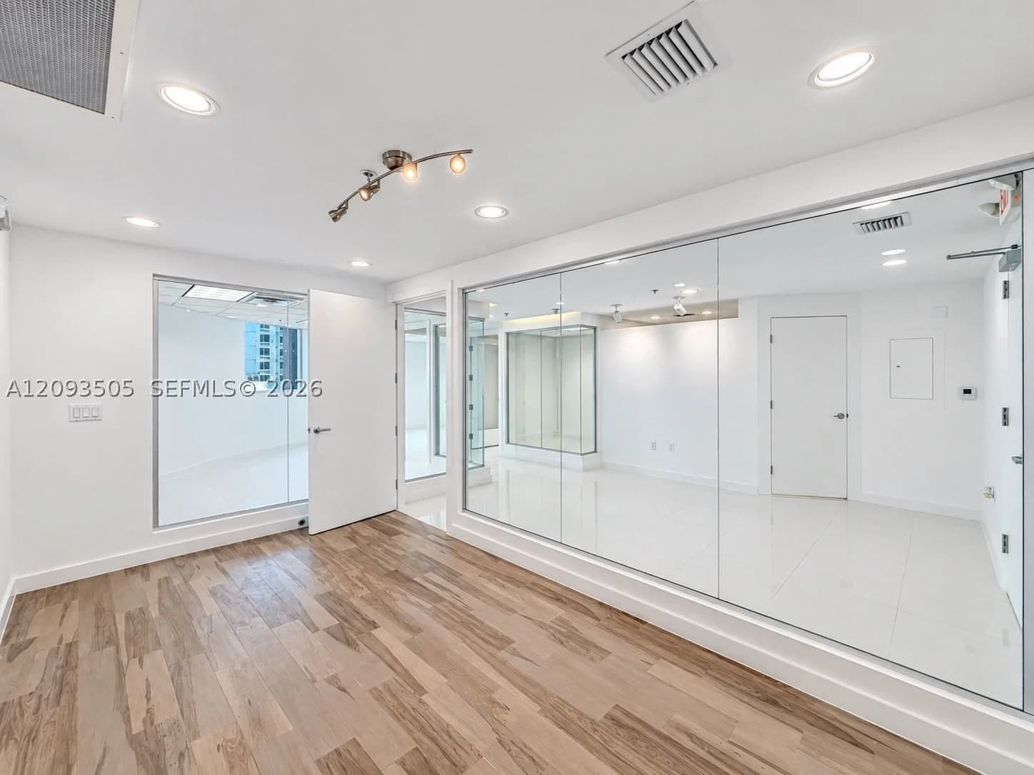 Property — 40 13th St #505, Miami, FL 33130