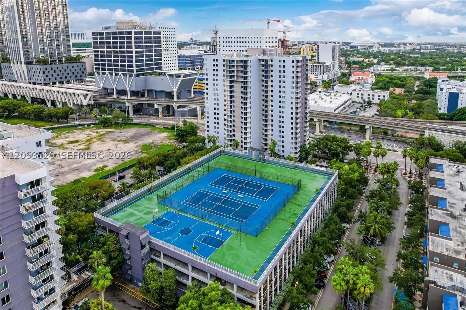 2-bedroom Condo — 800 Miami Ave #E-1008, Miami, FL 33136