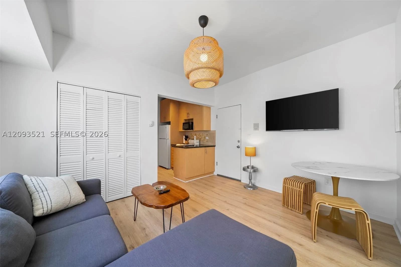2-bedroom Apartment — 227 1st St #6, Miami Beach, FL 33139