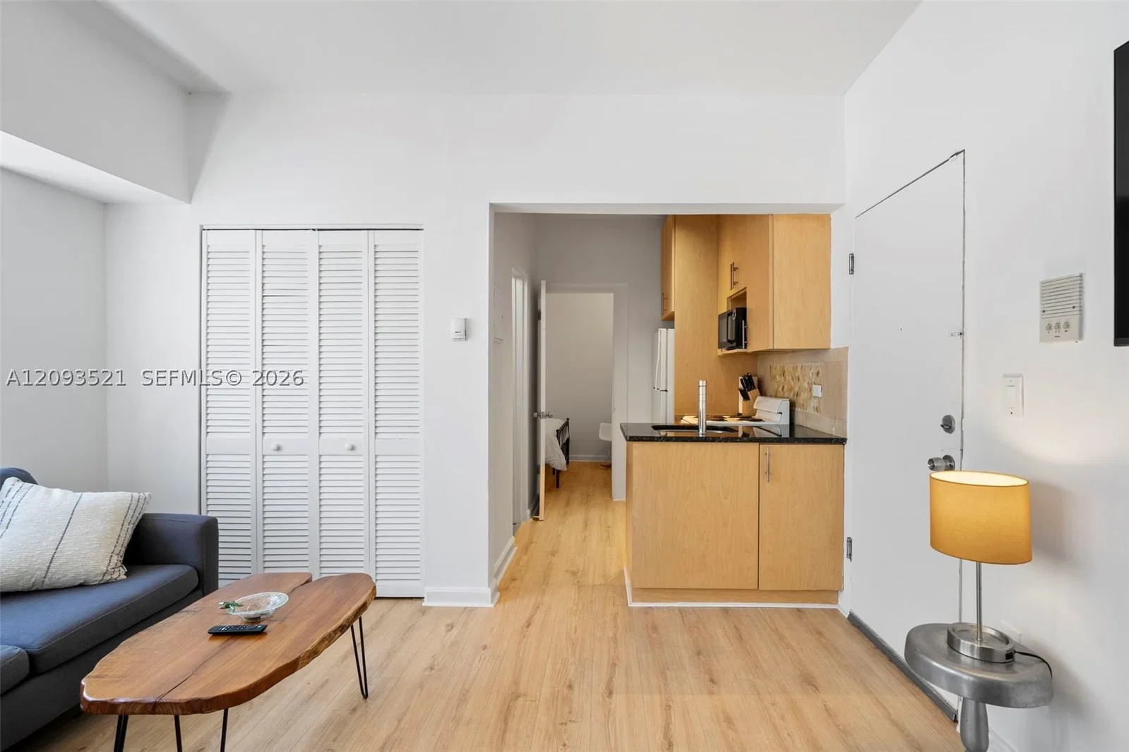 2-bedroom Apartment — 227 1st St #6, Miami Beach, FL 33139