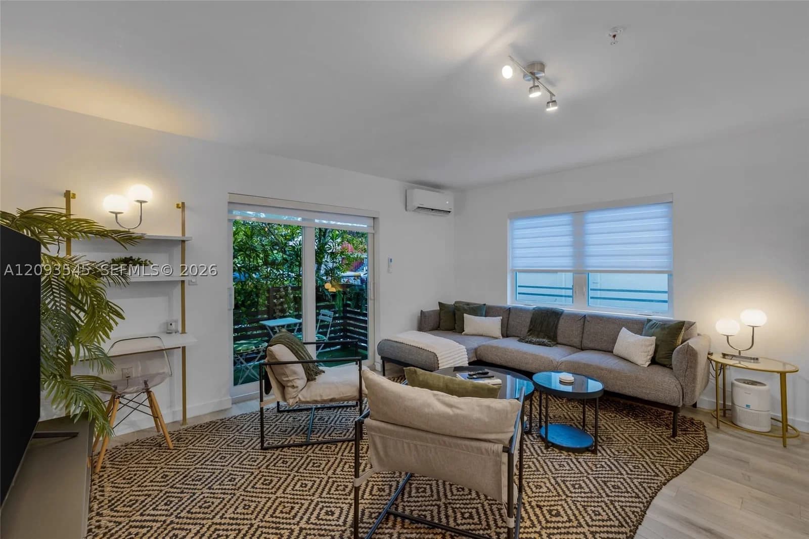 1-bedroom Condo — 1610 Euclid Ave #B101, Miami Beach, FL 33139