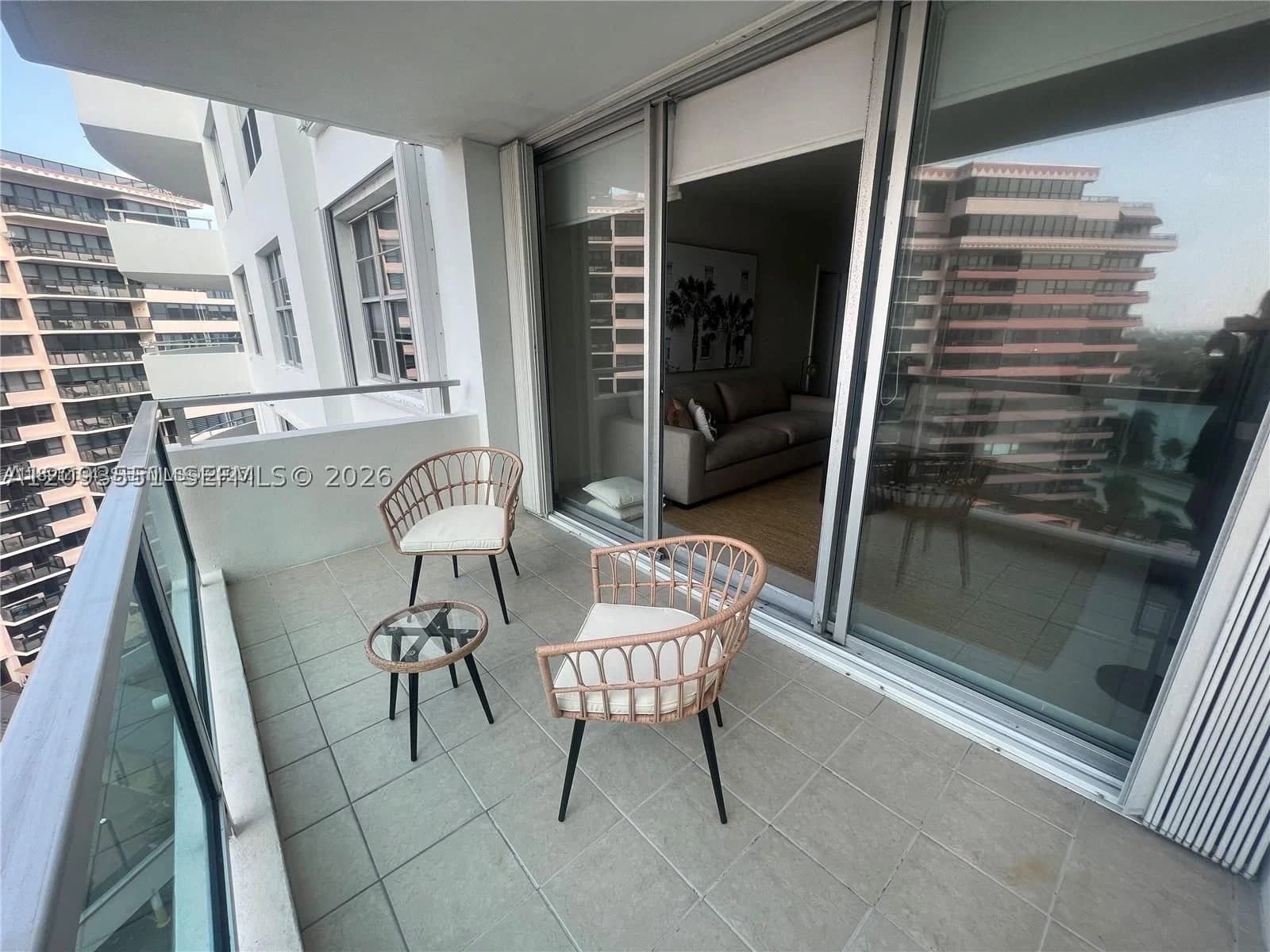 2+1 Condo — 5161 Collins Ave #1211, Miami Beach, FL 33140