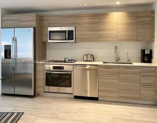 1-bedroom Condo — 121 34th St #1714, Miami, FL 33137