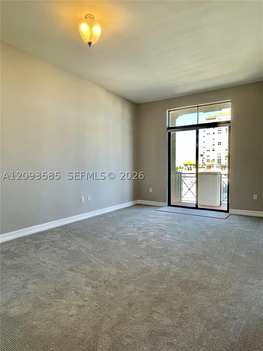 1-bedroom Condo — 1805 Ponce De Leon Blvd #611, Coral Gables, FL 33134