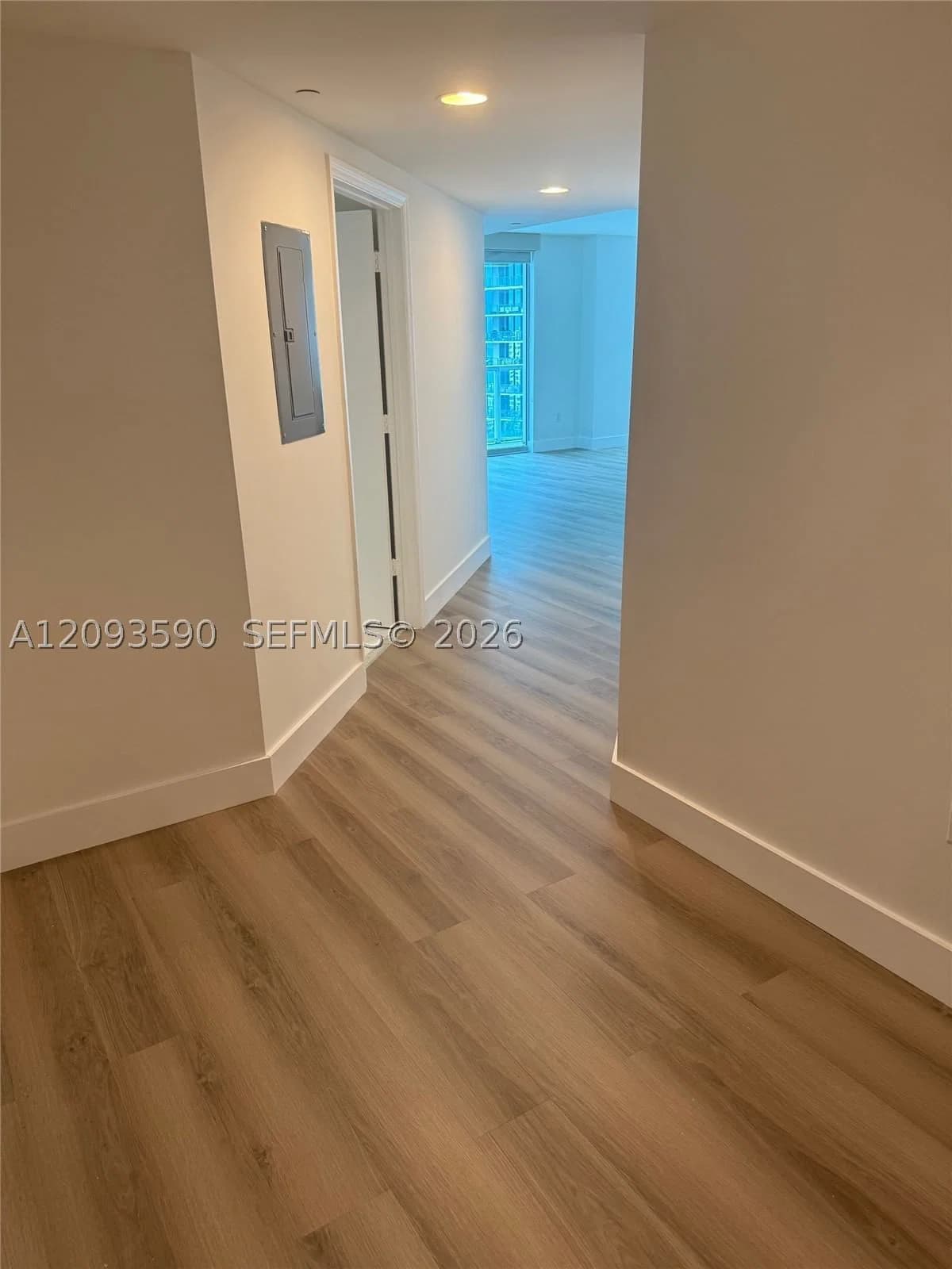 2-bedroom Condo — 55 6th St #1902, Miami, FL 33131