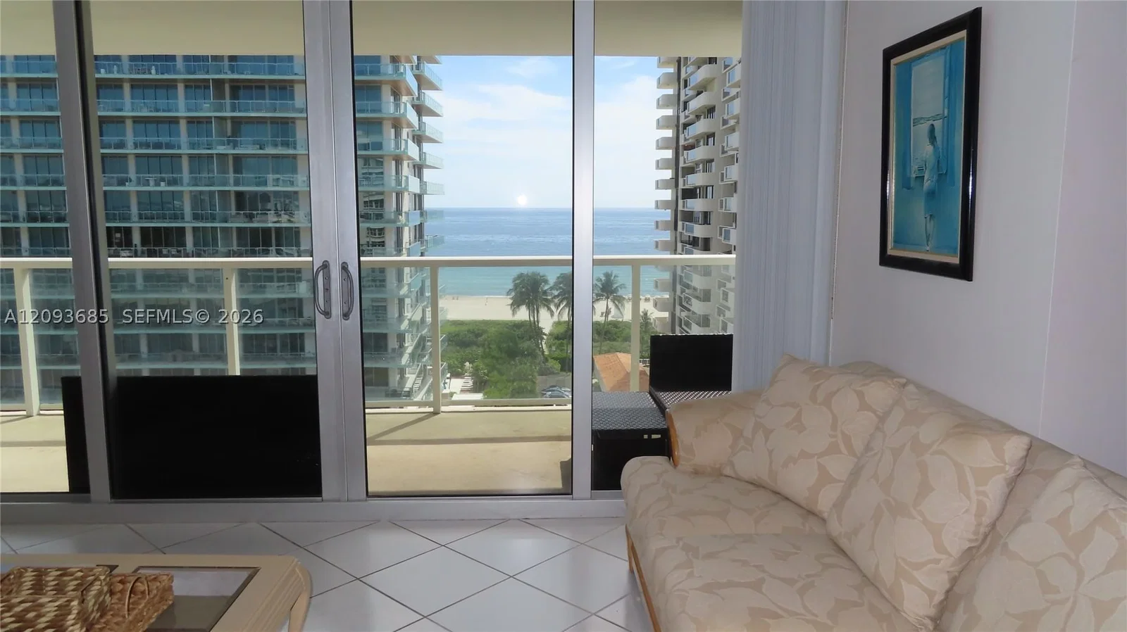 1-bedroom Condo — 5750 Collins Ave #11K, Miami Beach, FL 33140