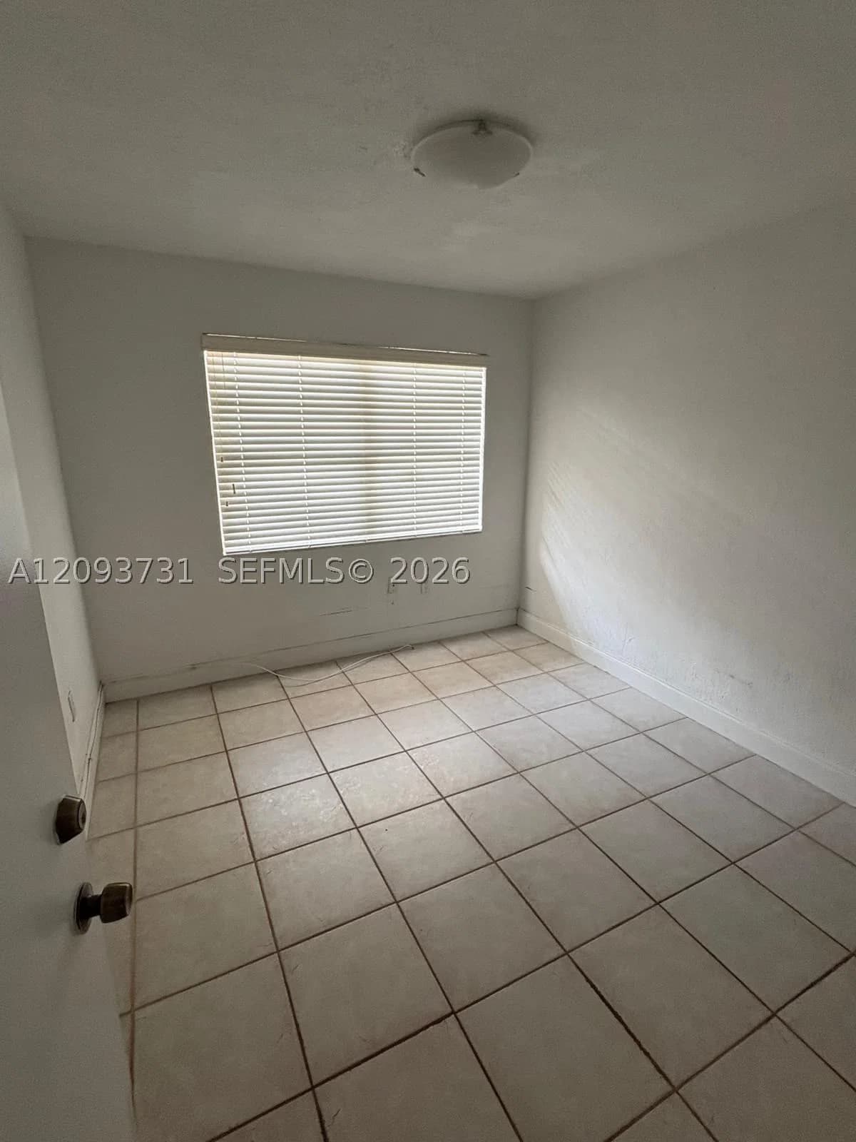 2-bedroom Condo — 1650 Le Jeune Rd #104, Coral Gables, FL 33134