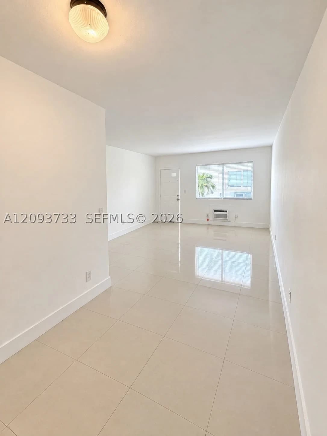 1-bedroom Property — 8215 Crespi Blvd #2, Miami Beach, FL 33141
