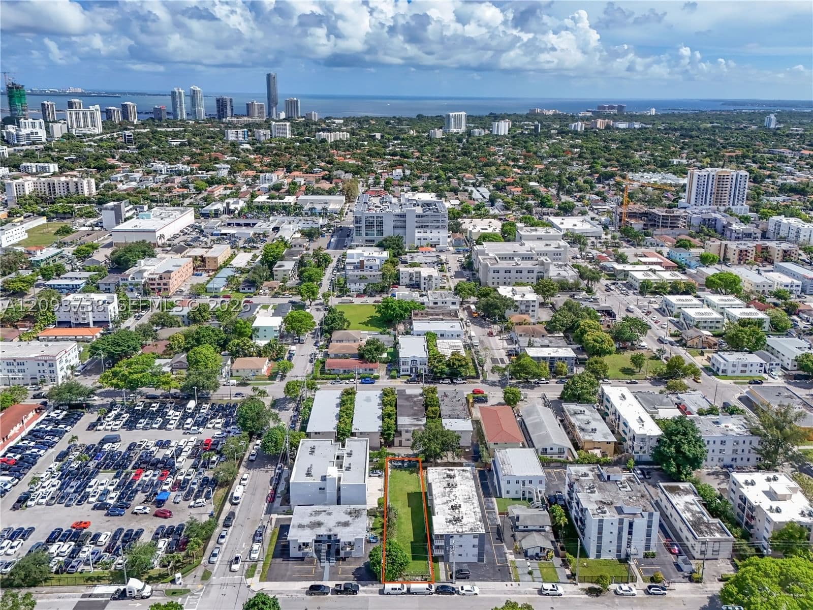 Property — 718 4th St, Miami, FL 33130