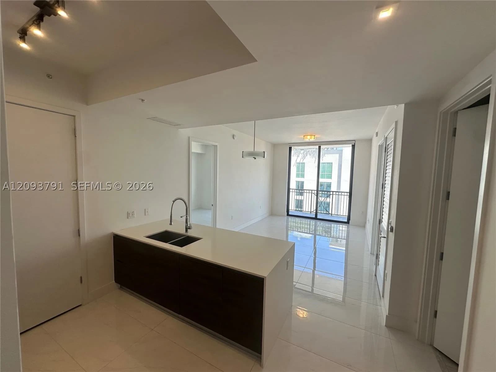 2-bedroom Condo — 301 Altara Ave #LPH909, Coral Gables, FL 33146