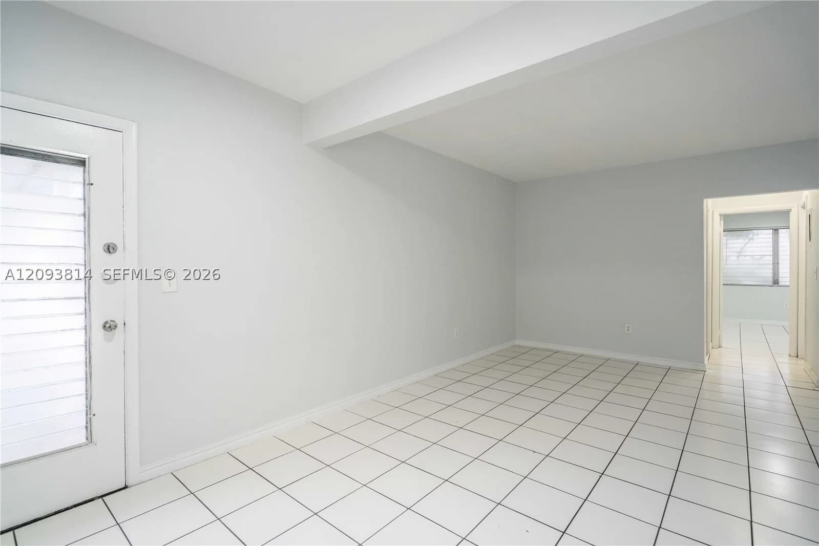 1-bedroom Apartment — 7640 Carlyle Ave #10B, Miami Beach, FL 33141
