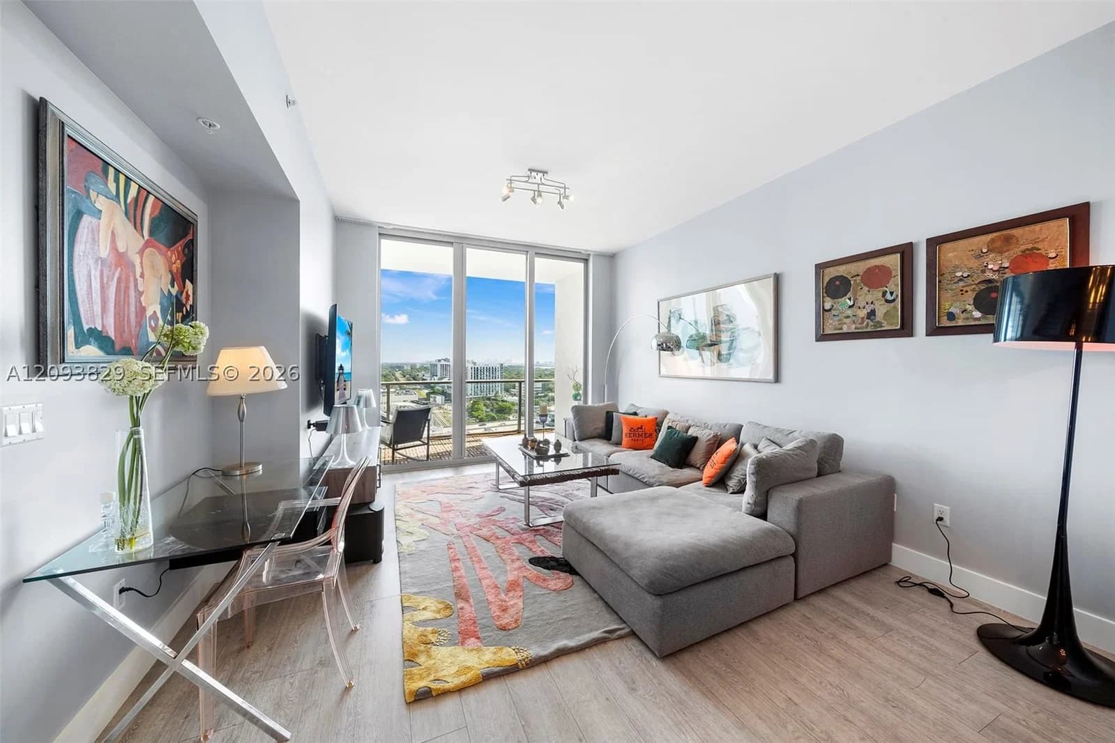 1-bedroom Condo — 3470 Coast Ave #H1602, Miami, FL 33137