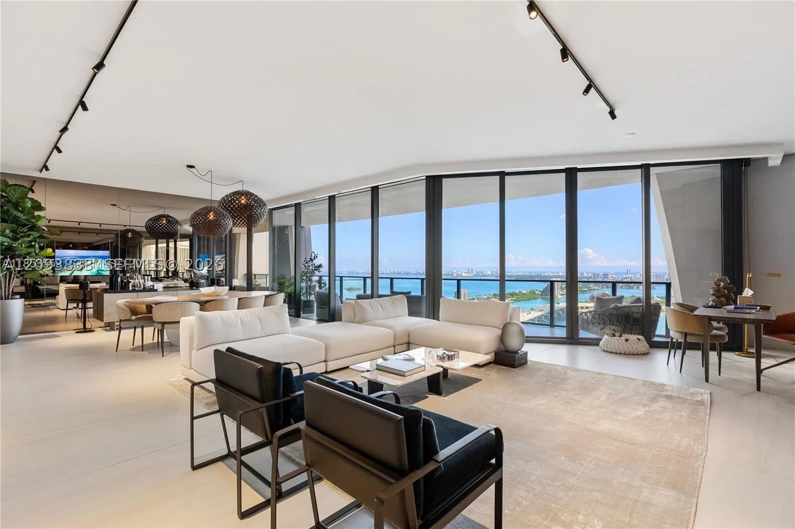 4-bedroom Condo — 1000 Biscayne Blvd #3502, Miami, FL 33132