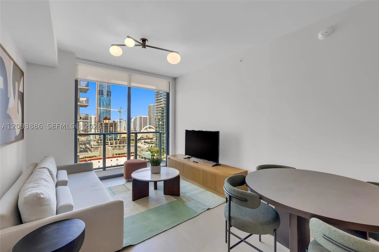 1-bedroom Condo — 11 6th St #2310, Miami, FL 33132