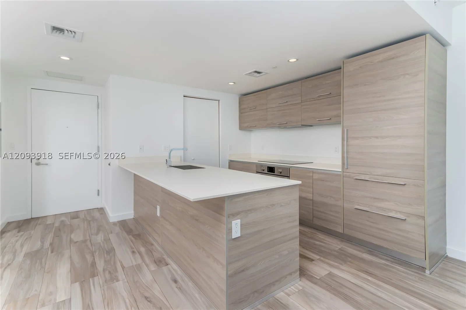 1-bedroom Condo — 1300 Miami Ave #2604, Miami, FL 33130