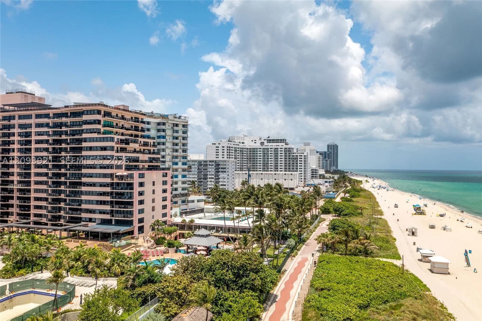2-bedroom Condo — 5225 Collins Ave #1114, Miami Beach, FL 33140