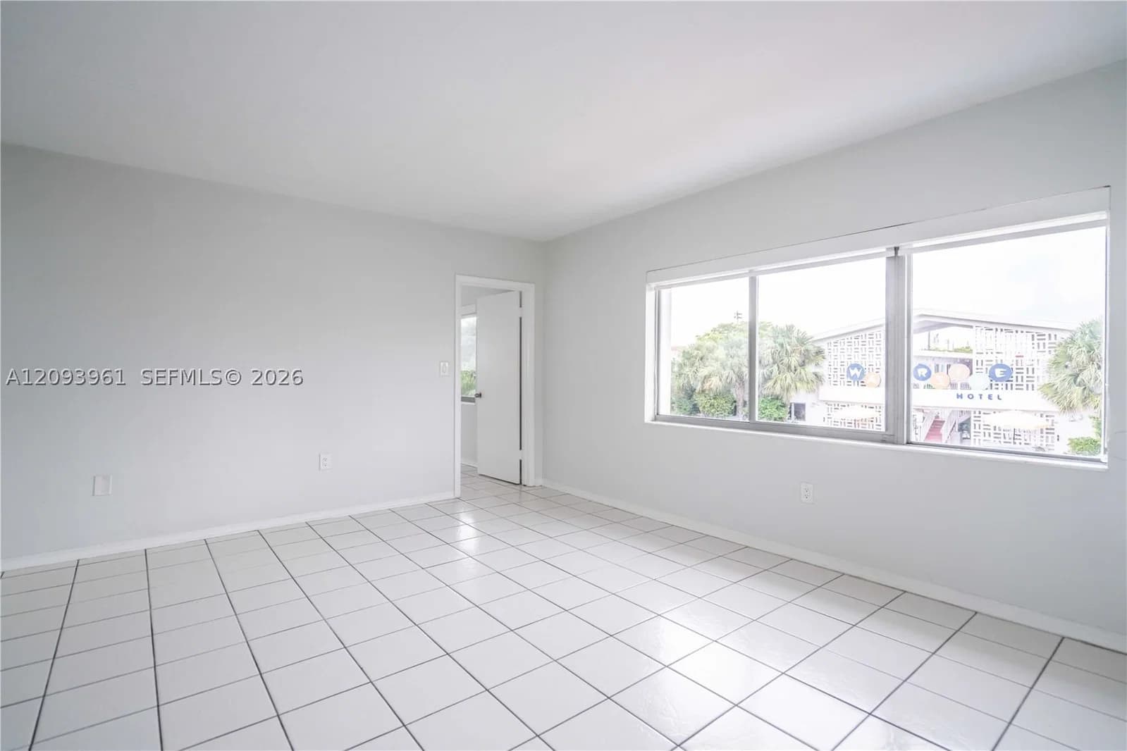 1-bedroom Apartment — 7315 Harding Ave #10, Miami Beach, FL 33141