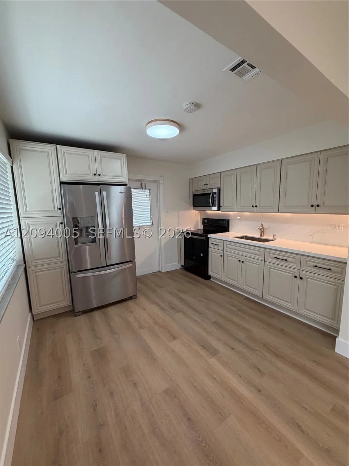 Duplex — 708 7th Ave, Hallandale Beach, FL 33009