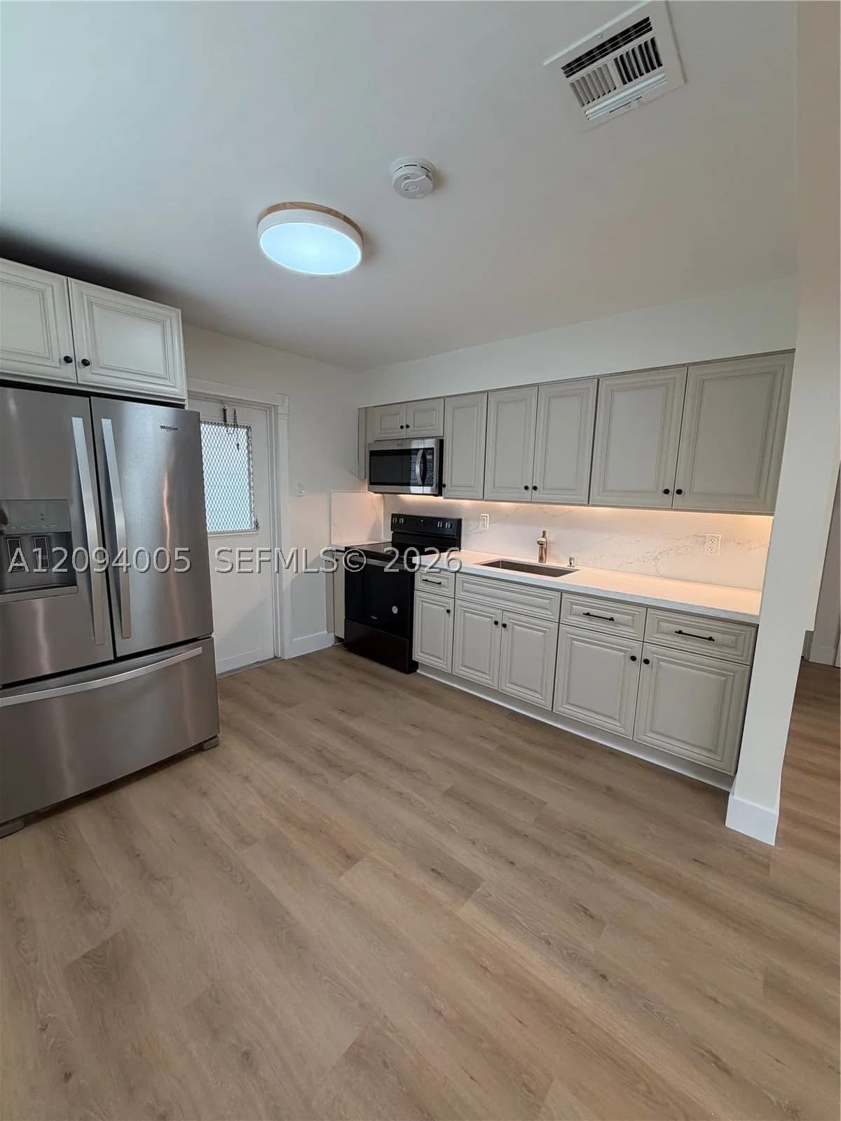Duplex — 708 7th Ave, Hallandale Beach, FL 33009