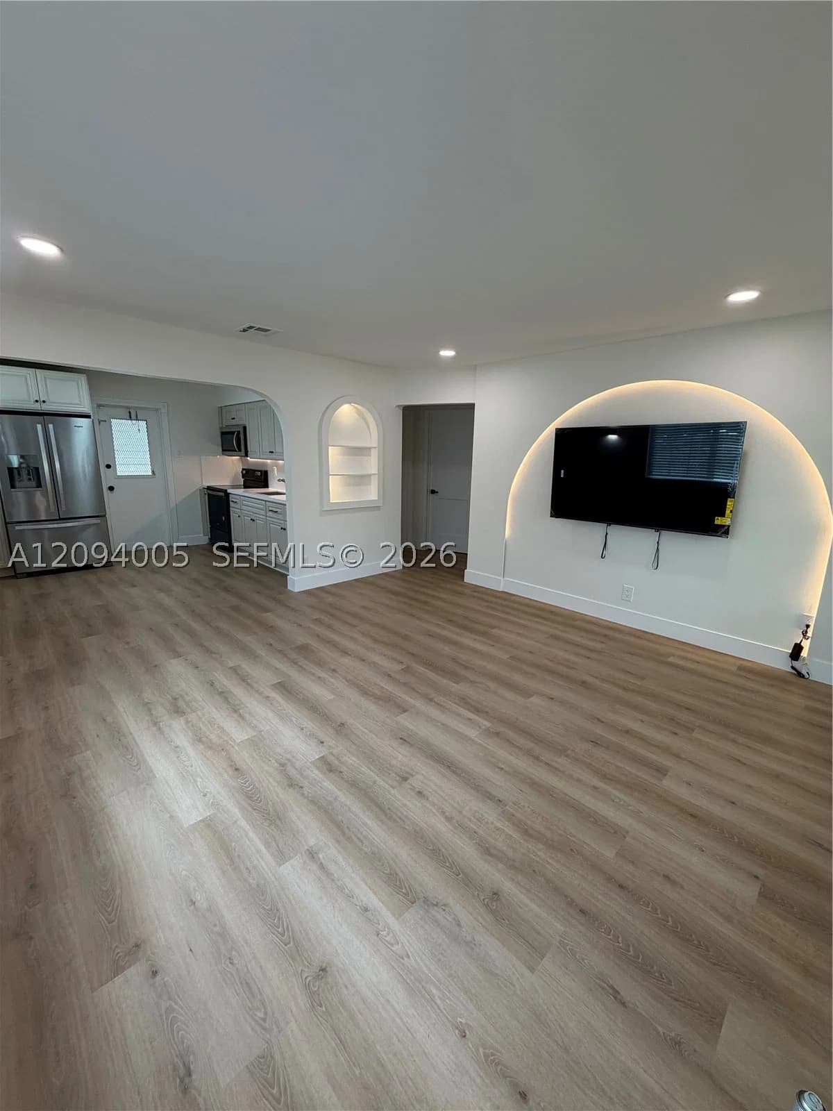Duplex — 708 7th Ave, Hallandale Beach, FL 33009