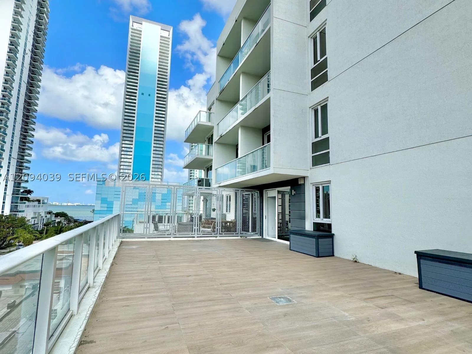 1-bedroom Condo — 321 26th St #519, Miami, FL 33137