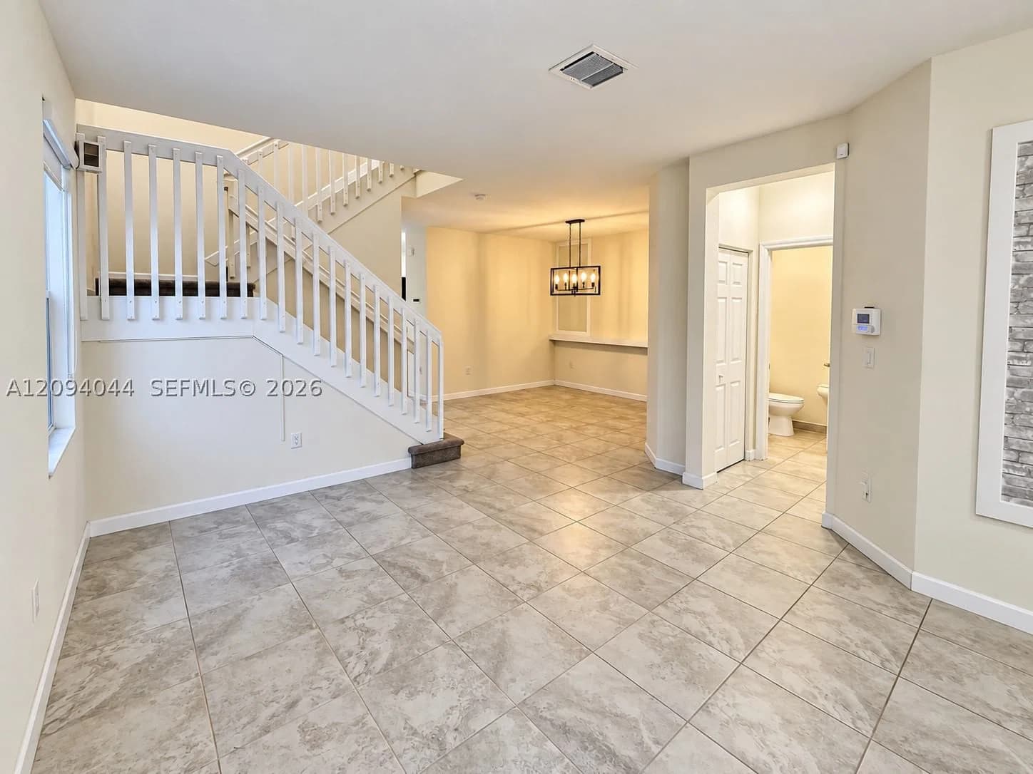 3-bedroom Townhouse — 10306 33rd Ln, Hialeah, FL 33018