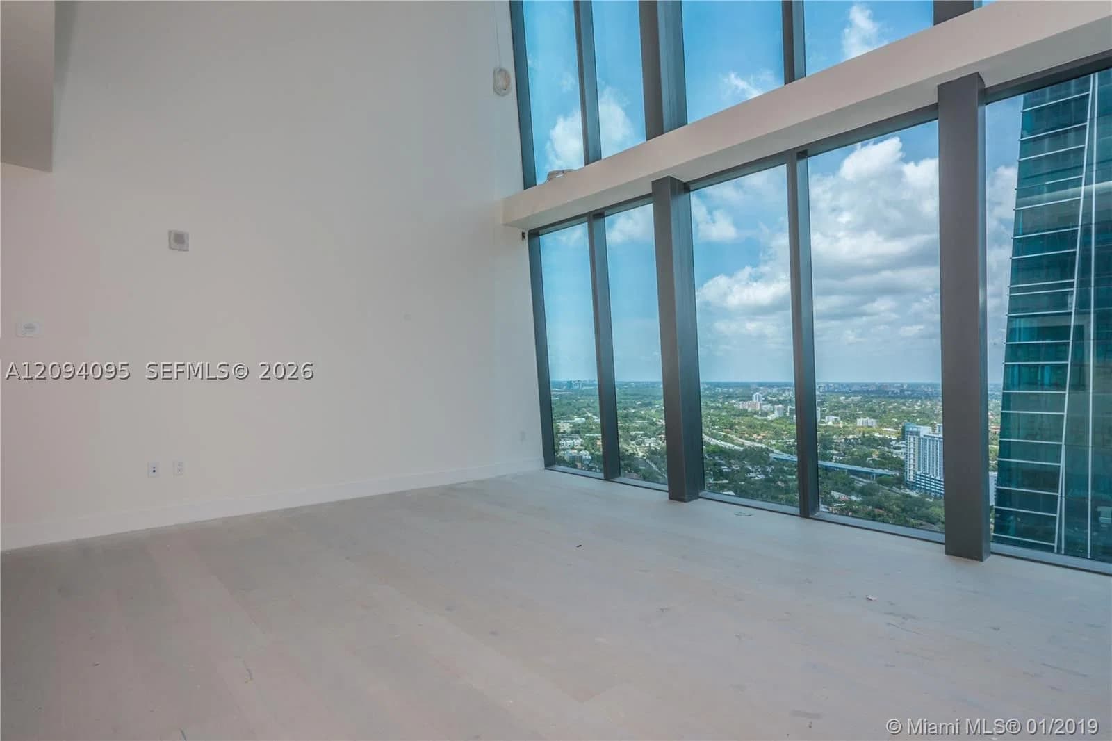 3-bedroom Condo — 1451 Brickell Ave #4004, Miami, FL 33131