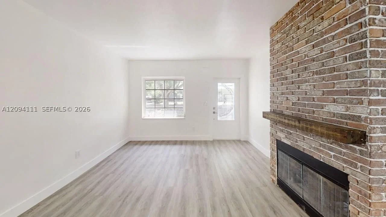 4-bedroom Single-Family Home — 5951 46th Ter, Miami, FL 33155