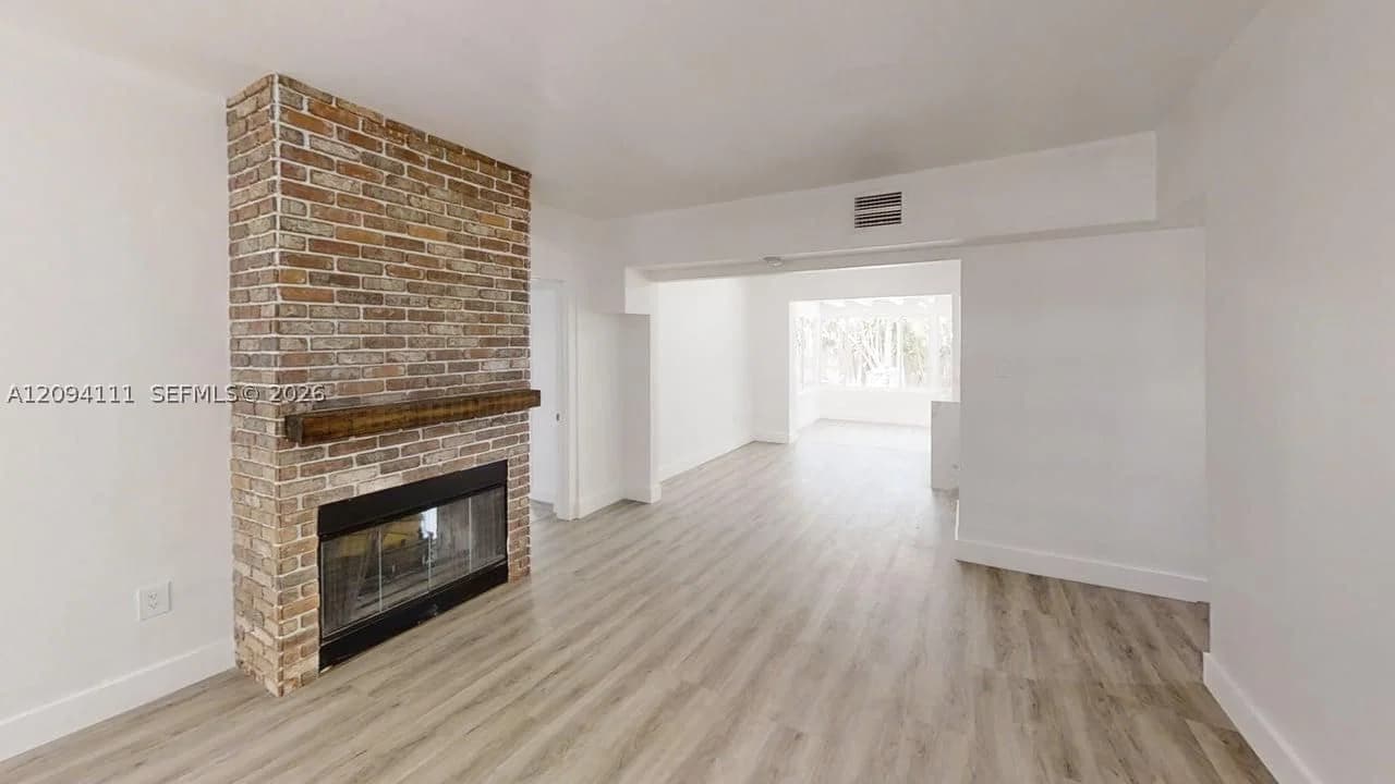 4-bedroom Single-Family Home — 5951 46th Ter, Miami, FL 33155