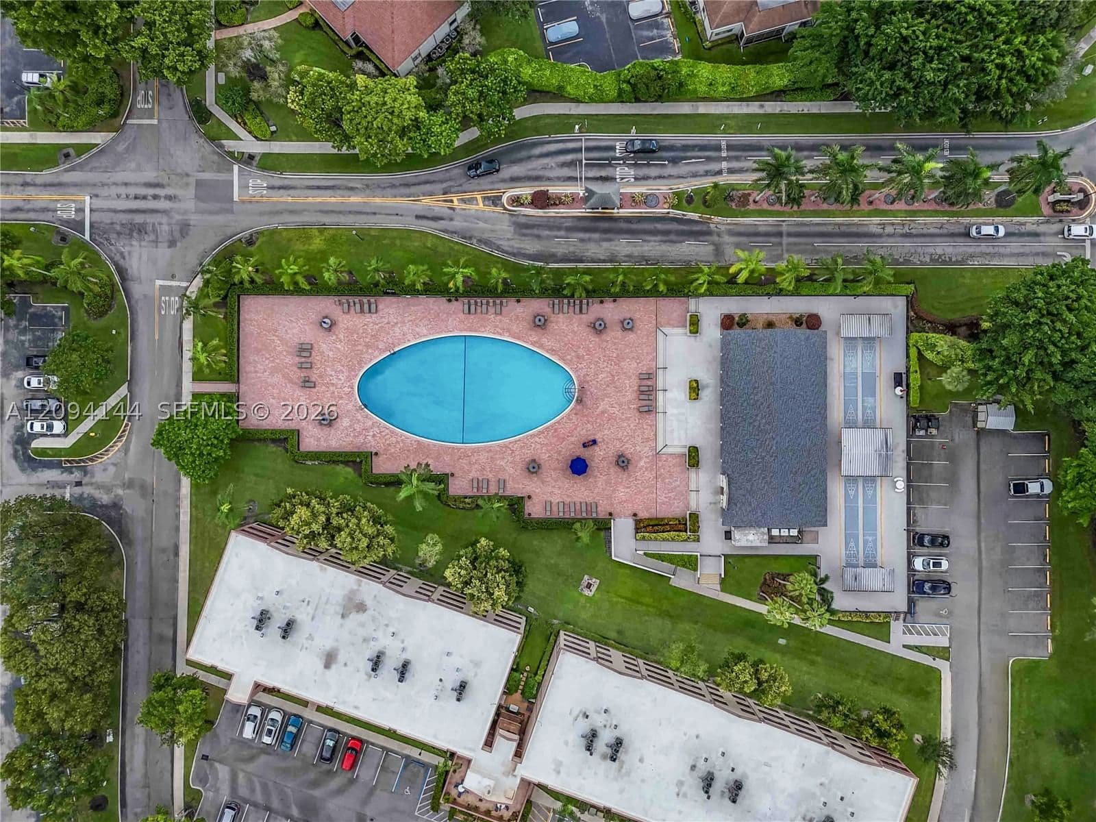 2+1 Condo — 10769 Clairmont Cir #102, Tamarac, FL 33321