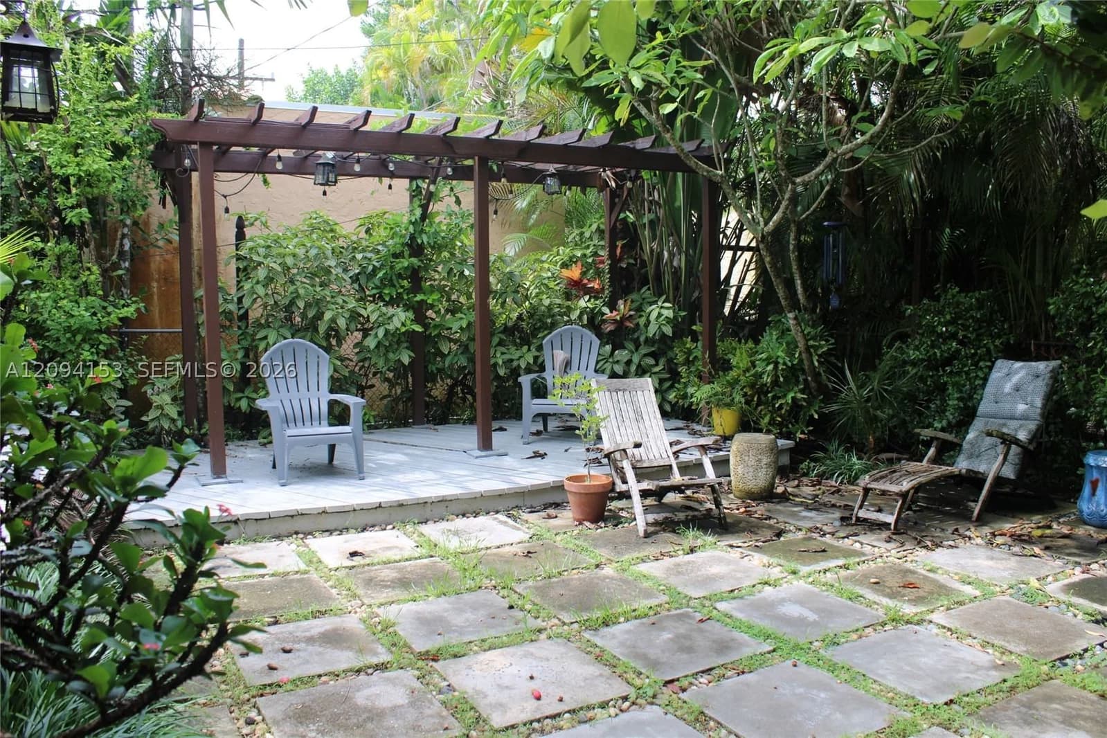 3+1 Müstakil ev — 613 Navarre Ave, Coral Gables, FL 33134