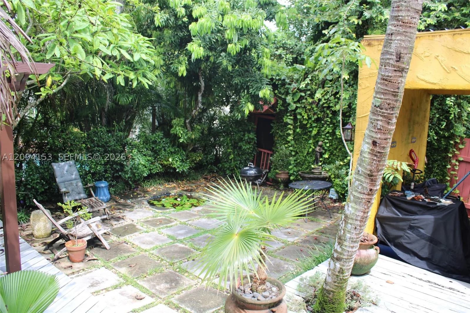 3+1 Müstakil ev — 613 Navarre Ave, Coral Gables, FL 33134