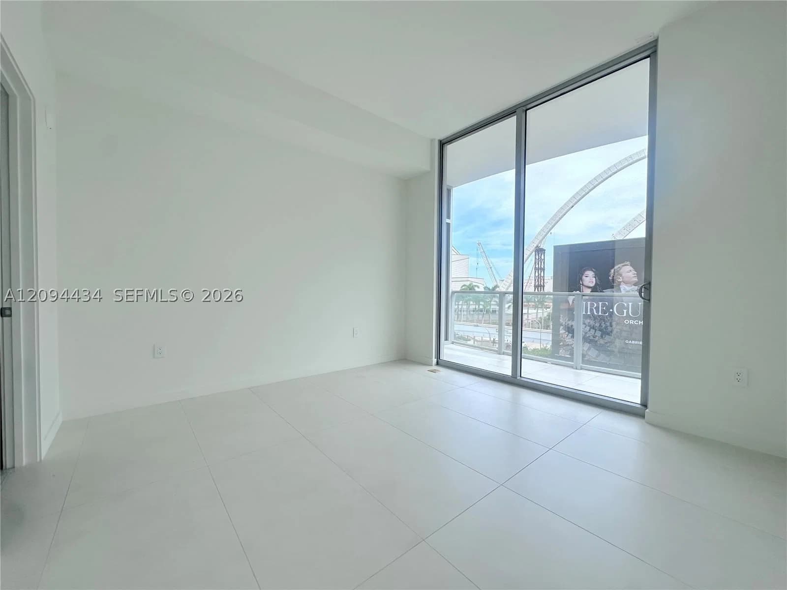 2-bedroom Condo — 1400 Biscayne Blvd #402, Miami, FL 33132